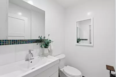 23051 &amp; 23051A Henry Ln, Hayward, CA 94541 - Photo 8
