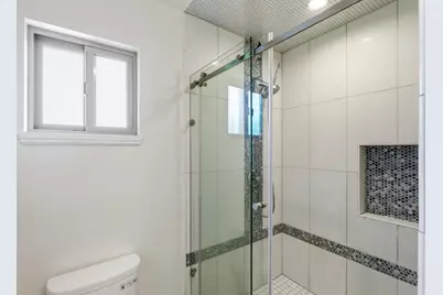 23051 Henry Ln, Hayward, CA 94541 - Photo 18
