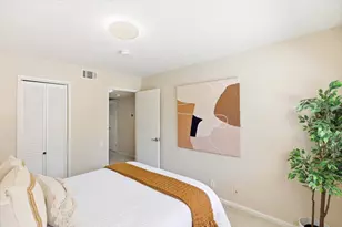 479 Costa Mesa Ter B, Sunnyvale, CA 94085 - Photo 24