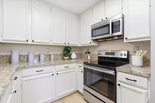 479 Costa Mesa Ter B, Sunnyvale, CA 94085 - Photo 14