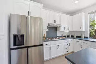 37485 Summer Holly Common, Fremont, CA 94536 - Photo 12