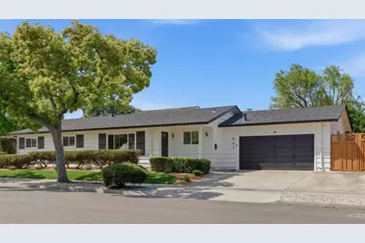 843 Hibiscus Ln, San Jose, CA 95117 - Photo 2