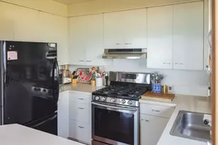 16 La Playa St, Monterey, CA 93940 - Photo 8