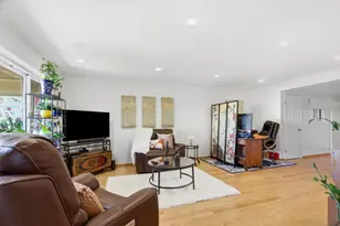 5058 Cribari Vale, San Jose, CA 95135 - Photo 6