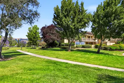 5058 Cribari Vale, San Jose, CA 95135 - Photo 30