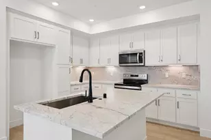 712 Wisteria Ct Plan 5 - 202-21, San Jose, CA 95117 - Photo 20