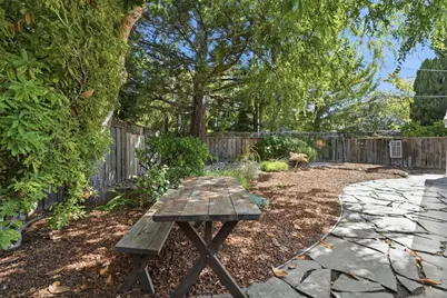887 Loma Verde Ave, Palo Alto, CA 94303 - Photo 24