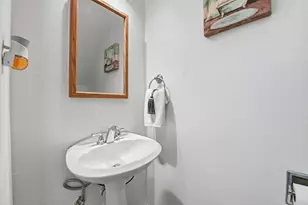 2102 Alexian Dr, San Jose, CA 95116 - Photo 20