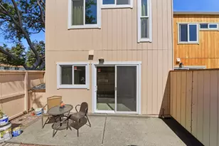 2102 Alexian Dr, San Jose, CA 95116 - Photo 22