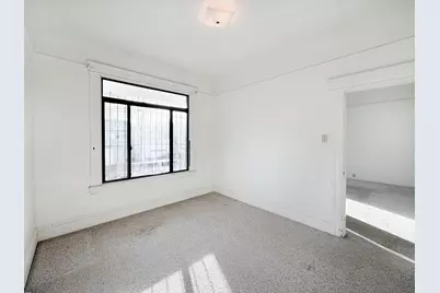 259 Brussels St, San Francisco, CA 94134 - Photo 8