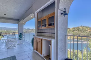 8213 Bass Point, Bradley, CA 93426 - Photo 32