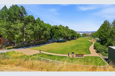 702 Elderberry Dr, Milpitas, CA 95035 - Photo 40