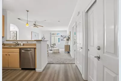 801 S Winchester Blvd 2305, San Jose, CA 95128 - Photo 4
