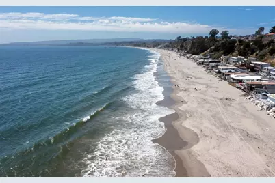 643 Beach Dr, Aptos, CA 95003 - Photo 4