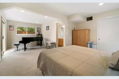 1560 Glencrest Ct, San Jose, CA 95118 - Photo 26