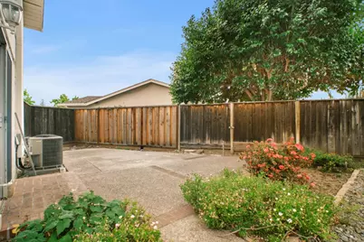 1560 Glencrest Ct, San Jose, CA 95118 - Photo 38