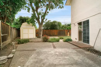 1560 Glencrest Ct, San Jose, CA 95118 - Photo 36