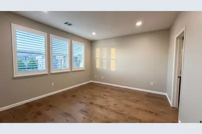 517 Clover Cir, Milpitas, CA 95035 - Photo 14