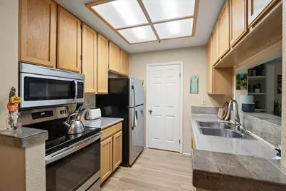 511 Dursey Dr, Pinole, CA 94564 - Photo 10