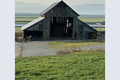 4790 Pacheco Pass Hwy, Gilroy, CA 95020 - Photo 14
