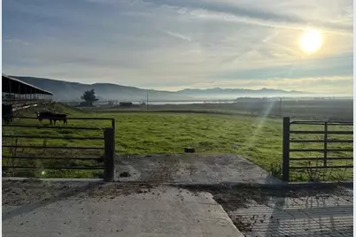 4790 Pacheco Pass Hwy, Gilroy, CA 95020 - Photo 16