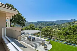 21668 Toll Gate Rd, Saratoga, CA 95070 - Photo 26