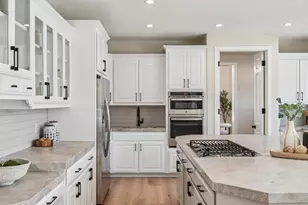 21668 Toll Gate Rd, Saratoga, CA 95070 - Photo 18