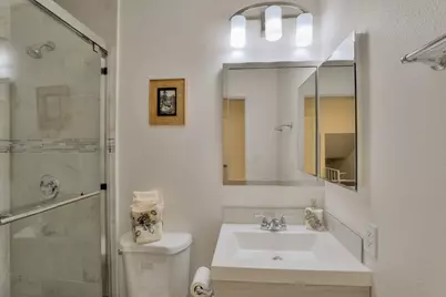 5581 Spinnaker Dr 2, San Jose, CA 95123 - Photo 8