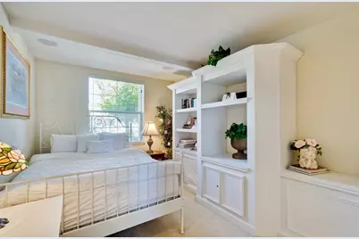 2128 Commodore Dr, San Jose, CA 95133 - Photo 20