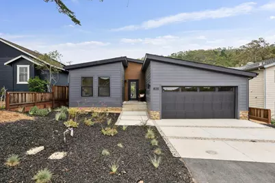 825 Edison, Montara, CA 94037 - Photo 1