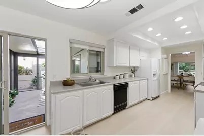 6354 Whaley Dr, San Jose, CA 95135 - Photo 16