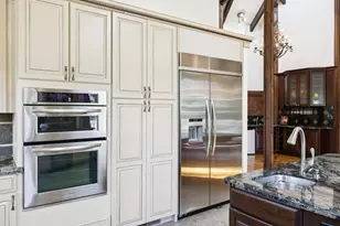 21220 Blue Hills Ln, Saratoga, CA 95070 - Photo 30