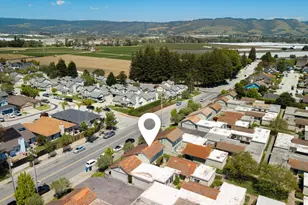 246 Crestview Dr, Watsonville, CA 95076 - Photo 2