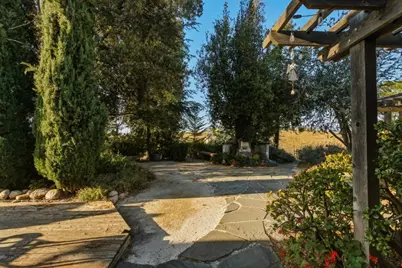 375 Hitch, Hollister, CA 95023 - Photo 34