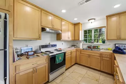 512 Bonita Dr, Aptos, CA 95003 - Photo 8