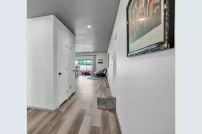 636 Yellowstone Dr, Vacaville, CA 95687 - Photo 4
