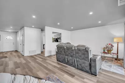 636 Yellowstone Dr, Vacaville, CA 95687 - Photo 14
