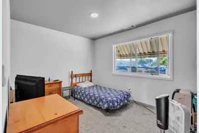 636 Yellowstone Dr, Vacaville, CA 95687 - Photo 8