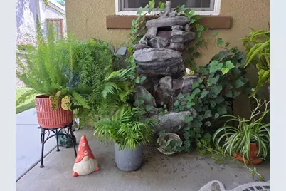2041 Santoro Way, Hollister, CA 95023 - Photo 32