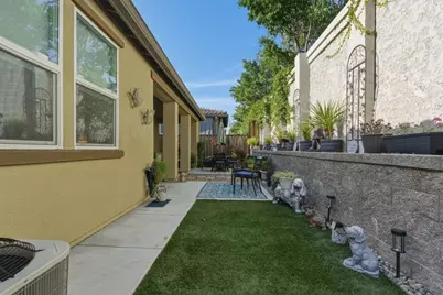 2041 Santoro Way, Hollister, CA 95023 - Photo 26