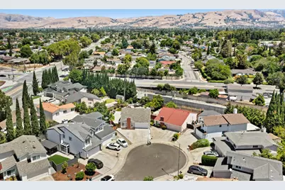 1255 Briarberry Ct, San Jose, CA 95131 - Photo 34
