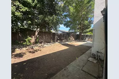 1385 Kelly Park Cir, Morgan Hill, CA 95037 - Photo 20