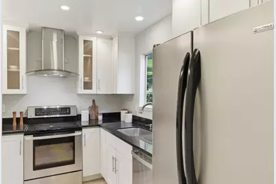 2047 Montecito Ave 2, Mountain View, CA 94043 - Photo 6