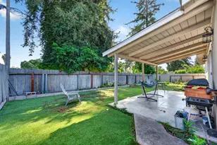 2036 Shaw Ave, Modesto, CA 95354 - Photo 24