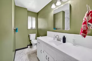 2036 Shaw Ave, Modesto, CA 95354 - Photo 18
