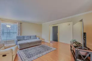 195 Del Monte Ln, Morgan Hill, CA 95037 - Photo 6
