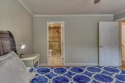 195 Del Monte Ln, Morgan Hill, CA 95037 - Photo 18