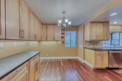 195 Del Monte Ln, Morgan Hill, CA 95037 - Photo 12