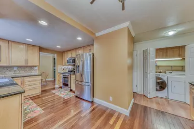 195 Del Monte Ln, Morgan Hill, CA 95037 - Photo 14