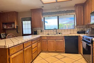 1470 Ghione Dr, Hollister, CA 95023 - Photo 6